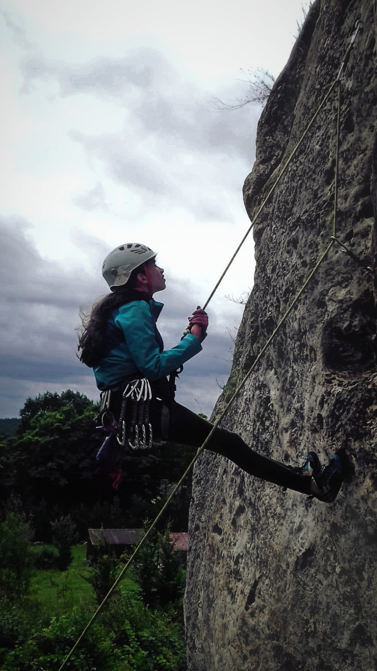 Wyjazd wspinaczkowy Jura – dzień szkoleniowy w skałach