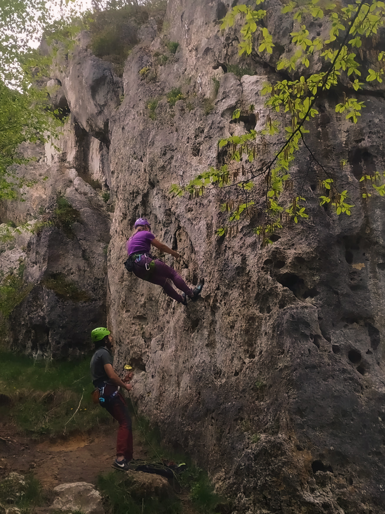 Kurs wspinania z liną – nauka zaufania i kontroli